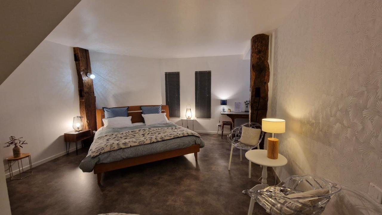 Bed and Breakfast Domaine Le Puits Du Moulin Comberjon Zewnętrze zdjęcie